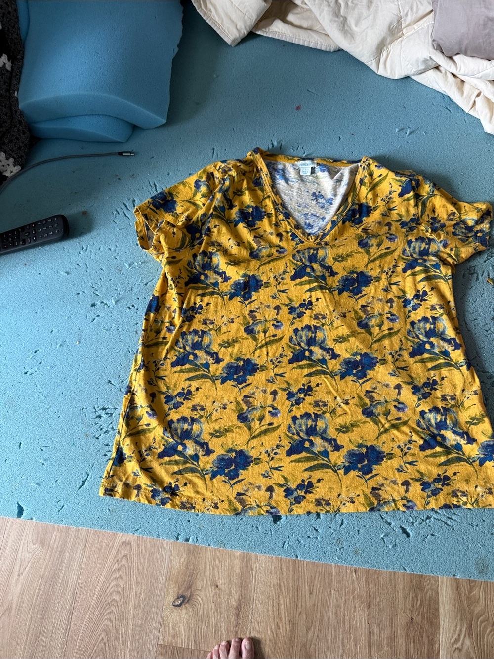 Short sleeve shirt